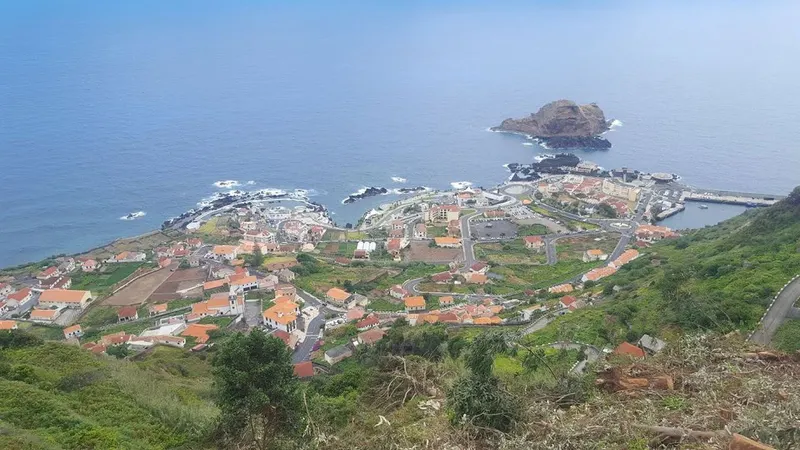 A Casa do Povo do Porto Moniz recebe quase 51 mil euros para actividades e funcionamento.