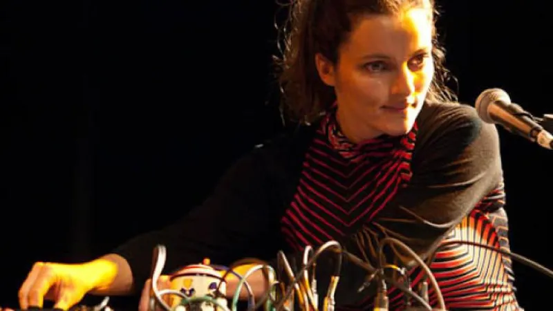 O festival Madeira DiG estará no ar na 97.8 FM para o Funchal e em 87.7 FM na Ponta do Sol.