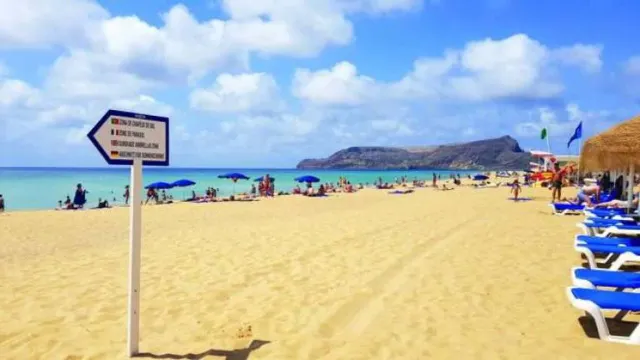 No Porto Santo, uma banhista portuguesa, de 76 anos, foi vítima de doença súbita e acabou por falecer, a 30 de Agosto.