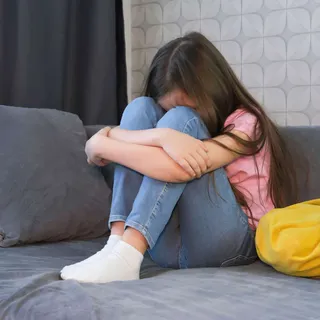Crimes aconteciam quando a mãe da criança saía de casa para trabalhar. FOTO SHUTTERSTOCK