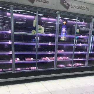imagens da tarde desta quinta-feira no principal supermercado do Porto Santo
