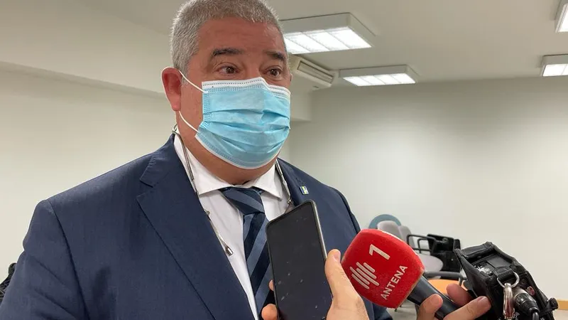 Pedro Ramos falava à margem da cerimónia de boas-vindas aos médicos internos do SESARAM. Foto Rui Silva/ASPRESS