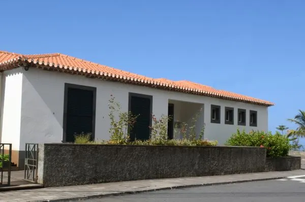 Edifício antes da requalificação.&nbsp;