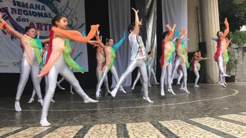 Festa das artes regressa hoje ao Jardim Municipal.