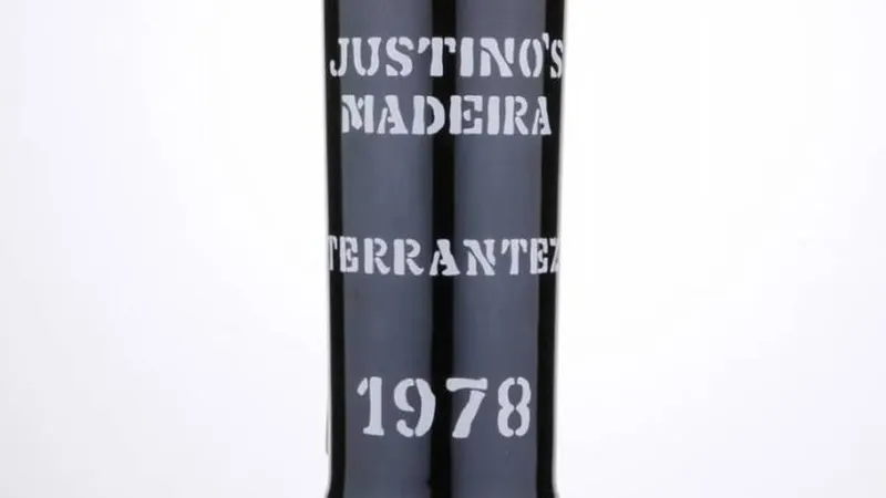 ESte é o Vinho que venceu o Madeira Trophy no IWC2019.   Fotos DR