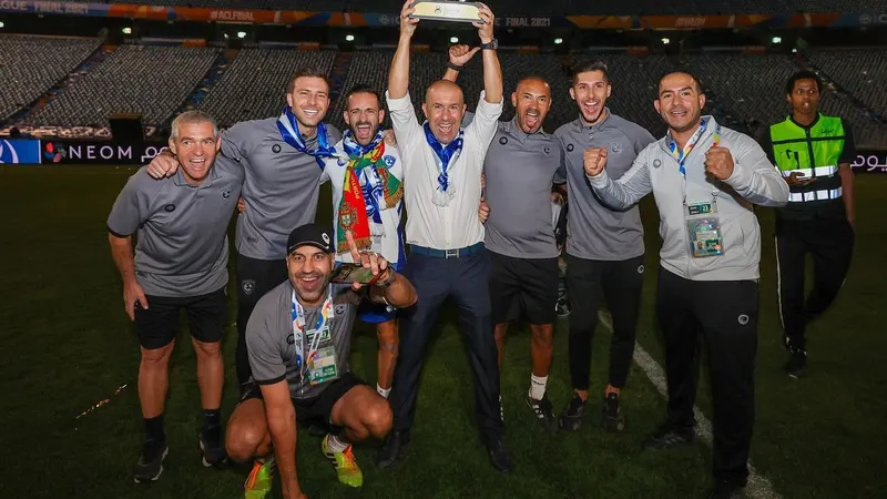 Fotos Al-Hilal