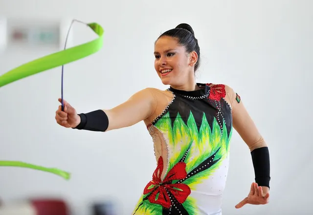 Ginasta madeirense Jéssica Jardim pela selecção nacional no Torneio Internacional de Ginástica da Madeira, em 2011