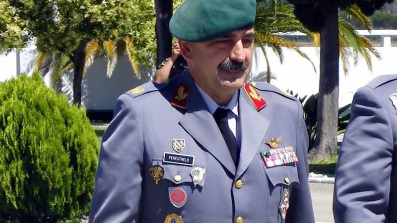 Carlos Perestrelo diz que leva “a Madeira no coração” e manifesta desejo que todos continuem a apoiar a Instituição Militar e os novos comandantes agora nomeados.