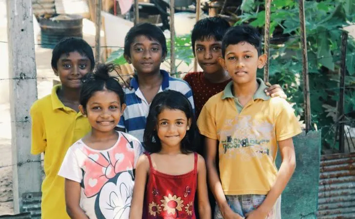Jovens falantes de português no Sri Lanka, segundo o projecto Preserving Sri Lanka Portuguese.&nbsp; Foto DR/Facebook