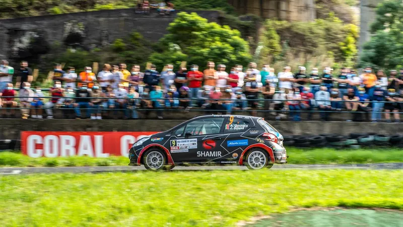 Foto Facebook&nbsp;C.A. 100 à Hora Madeira