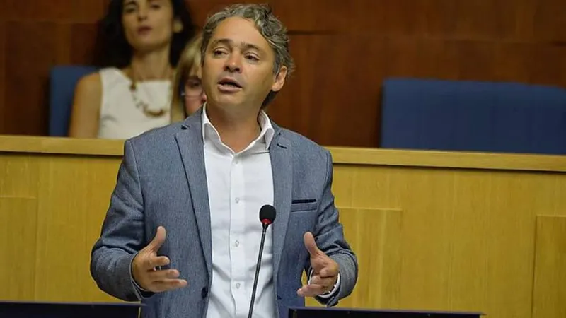 JPP solicitou ontem uma audição parlamentar no âmbito da problemática das condições de trabalho da estiva do Porto do Caniçal