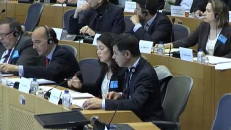 Rui Gonçalves esta manhã em Bruxelas com a tarefa de defender o CINM e o regime fiscal especial.