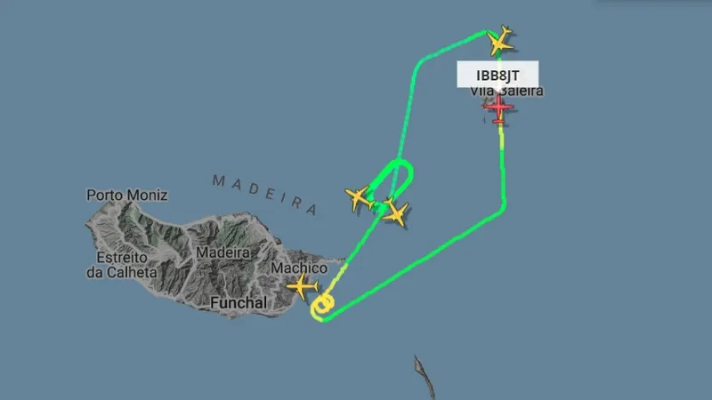 O voo da Binter bem tentou, mas acabou por voltar para o Porto Santo. Foto Flightradar24