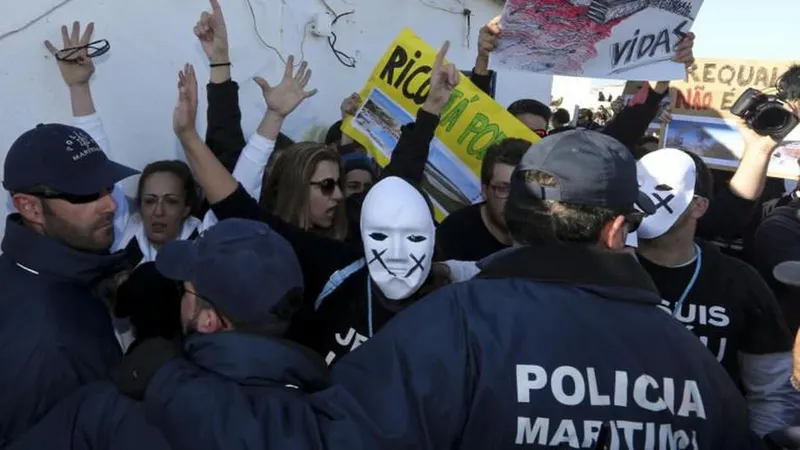 A decisão foi bastante contestada pelos proprietários.   Foto LUÍS FORRA/LUSA