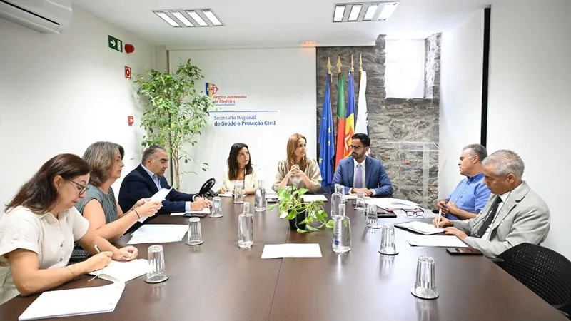 Decorreu, esta quarta-feira, uma nova reunião entre a Secretaria Regional de Saúde e Protecção Civil e a Ordem dos Enfermeiros.&nbsp;