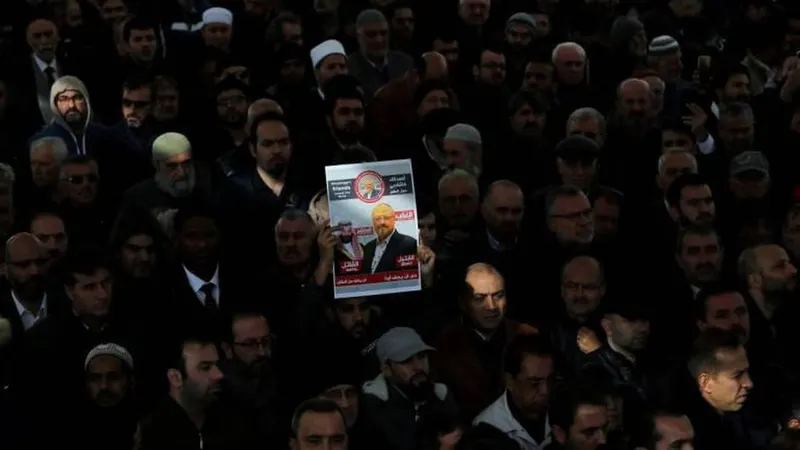 Sexta-feira realizou-se o funeral simbólico de Khashoggi em Istambul.    Foto REUTERS/Huseyin Aldemir TPX