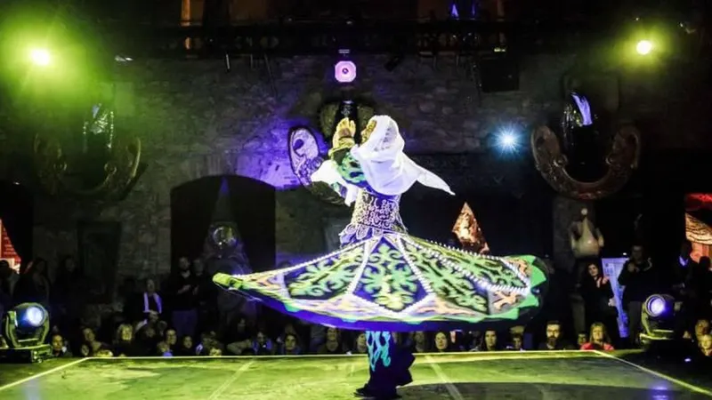 Le Festival du Merveilleux (Festival do Maravilhoso), em Paris, no Musée des Arts Forains