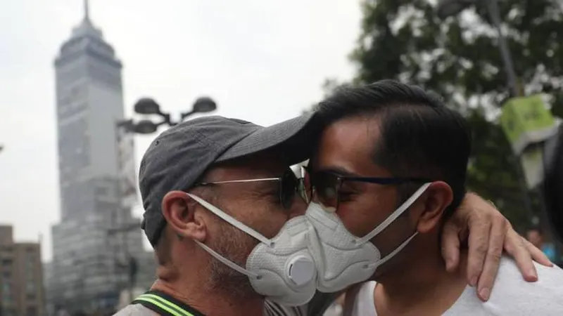 Comemoração do Dia Internacional Contra a Homofobia, a Transfobia e a Bifobia no México