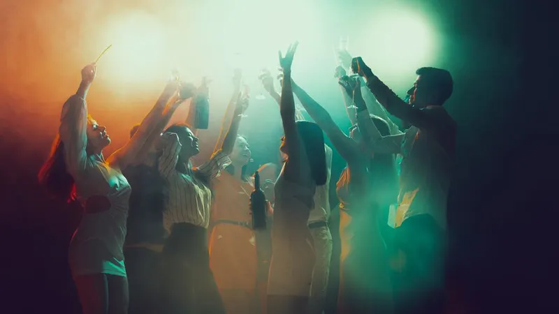 A operação 'Viagem de Finalistas' pretende sensibilizar para o uso de drogas e álcool.&nbsp; &nbsp;Foto Shutterstock