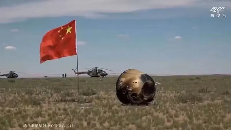 A sonda Chang'e-6 no regresso à Terra.