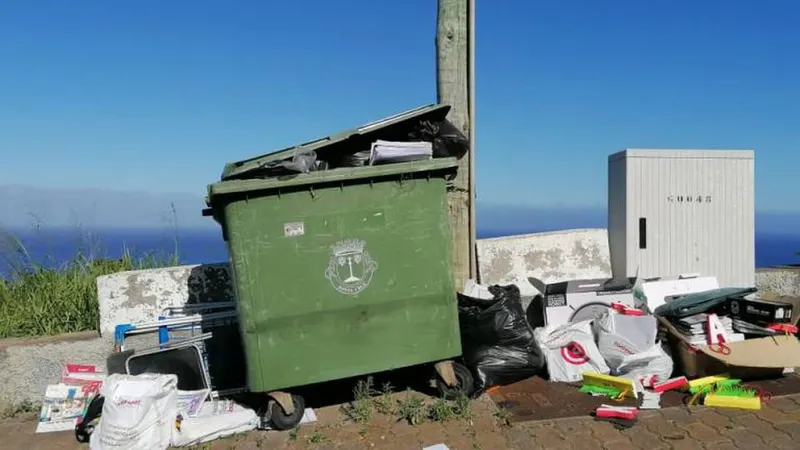 “Quando é que a Câmara Municipal de Santa Cruz vai começar a preocupar-se com o povo?”, André Oliveira. 