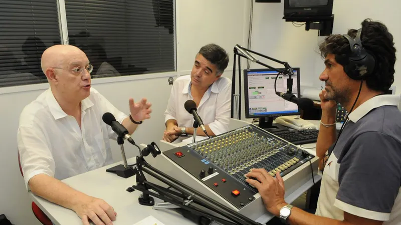 A entrevista feita em Outubro de 2012 foi conduzida por Jorge Freitas Sousa e Nicolau Fernandes.