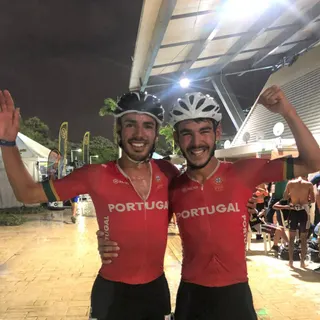Marco Lira e Gonçalo Abreu festejam os resultados na Colômbia