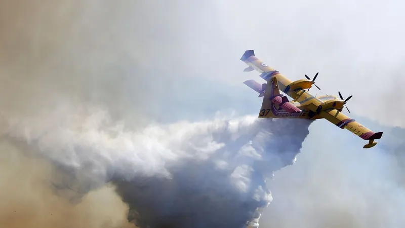 Foto&nbsp;EPA/Guillaume Horcajuelo