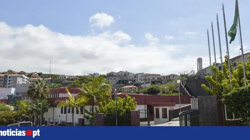 Covid-19 deixa apreensivas mais três escolas da Madeira