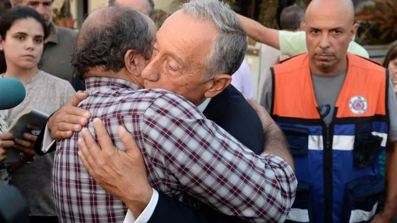 Rubina Berardo diz que o senhor da fotografia é um dos que ficam sem apoios