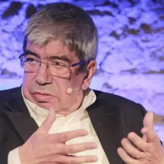 Ferro Rodrigues diz que Agustina era um dos nomes mais geniais da literatura portuguesa