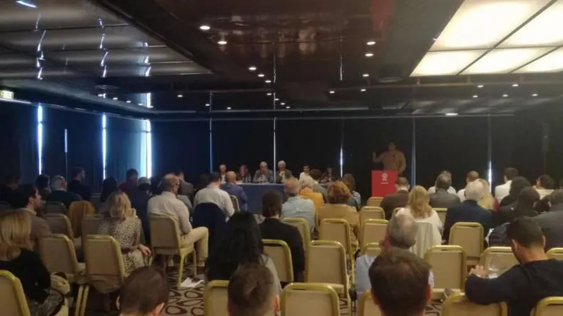 Comissão Política do Partido Socialista da Madeira reúne no Funchal.